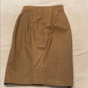 Leather skirt